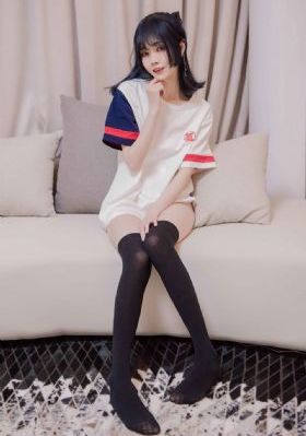 两个小婕子跟我做受hd_HD在线观看电视