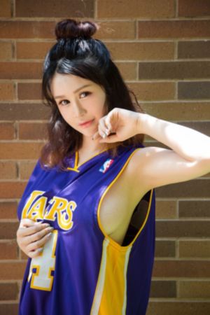 我伊蒂丝女皇动漫免费观看_BD国语高清在线