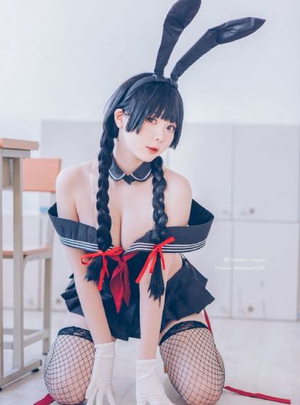 波多野结衣大战三个黑鬼_720影视在线观看